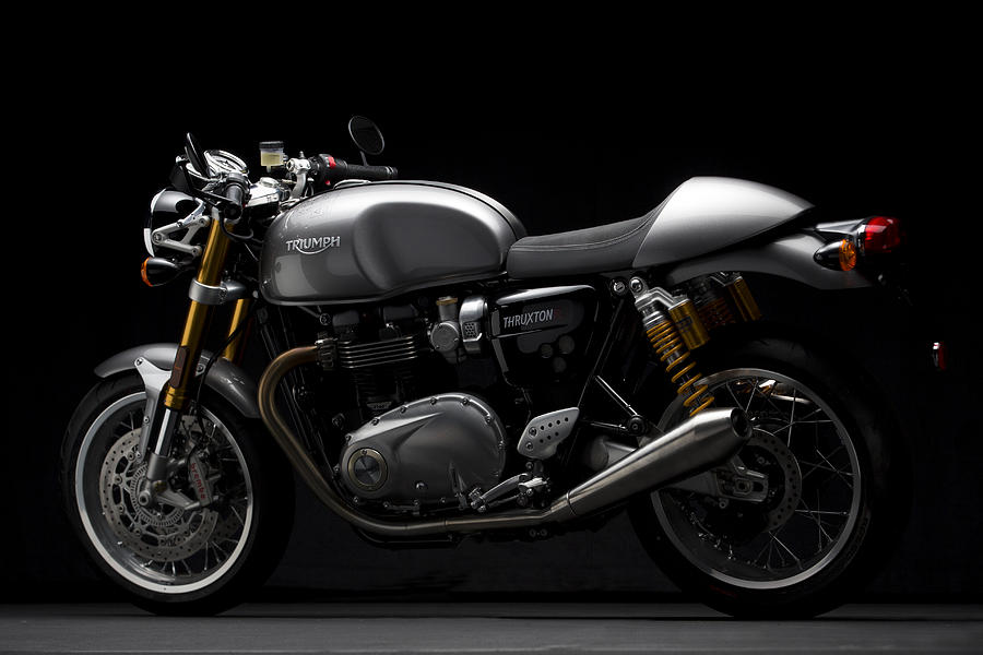 2016 Triumph Thruxton R Photograph by Keith May