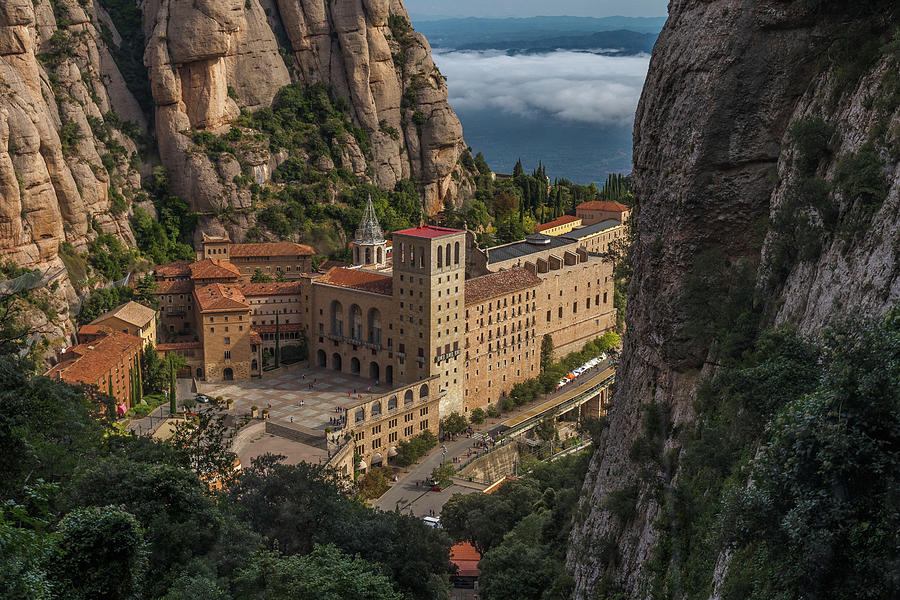 Abadia De Montserrat Photograph