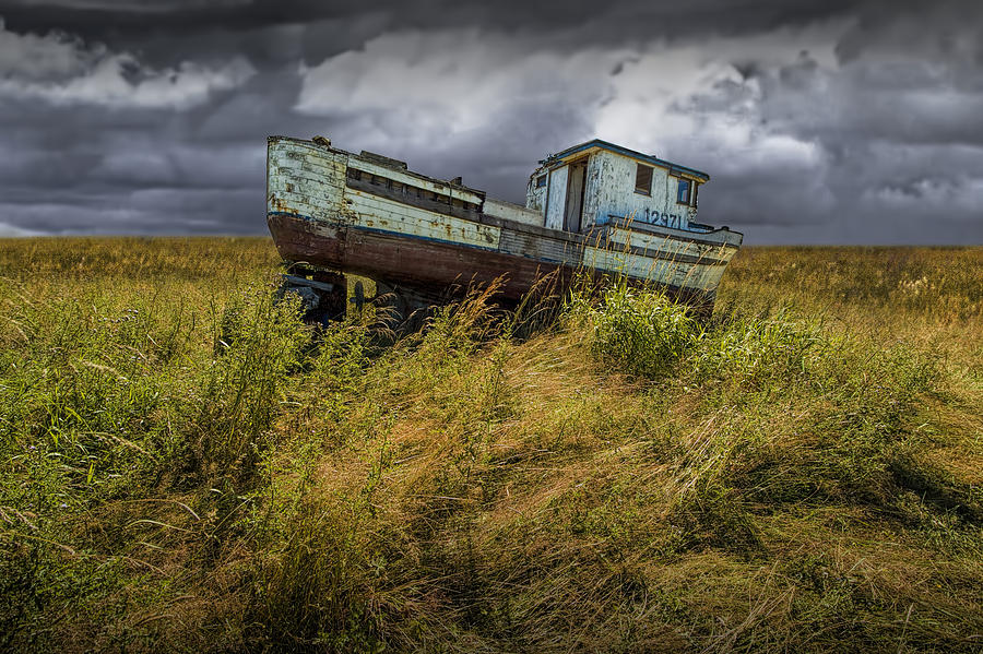 Abandoned Fishing Boat in Washington State #2 Photograph by Randall Nyhof
