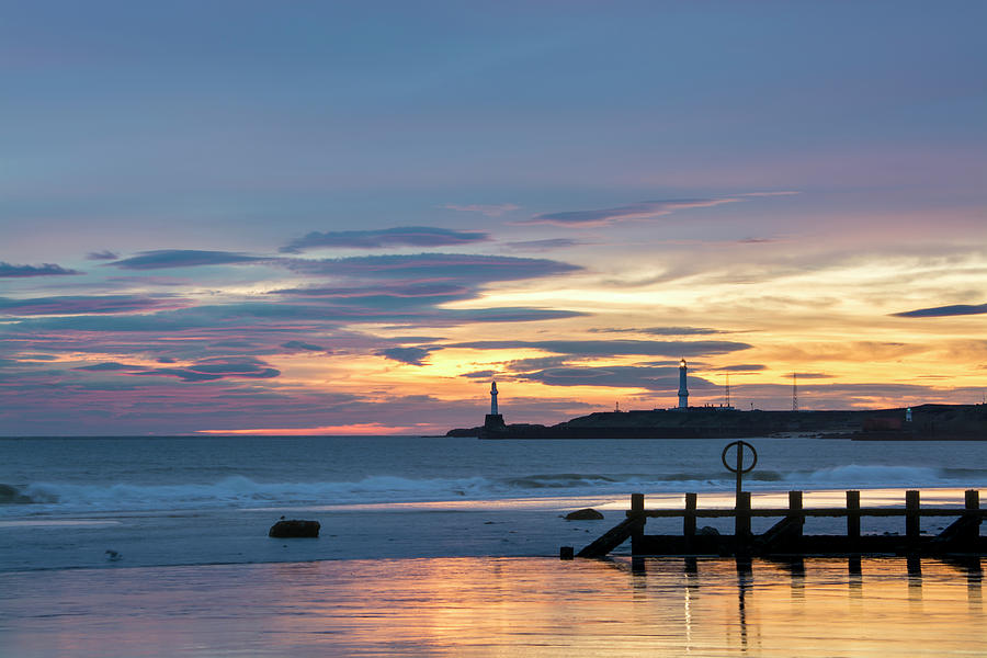Aberdeen Beach at Dawn #2 Photograph by Veli Bariskan