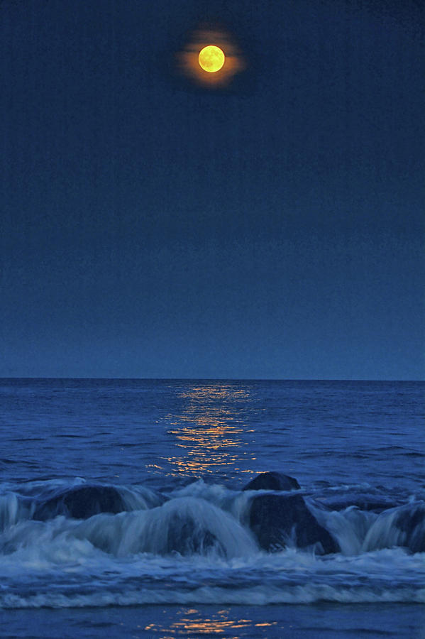 Allenhurst Beach Full Moon Rise #2 Photograph by Raymond Salani III