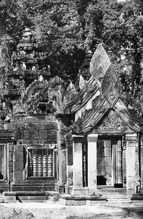 Cambodia: Angkor Wat #2 Photograph by Granger