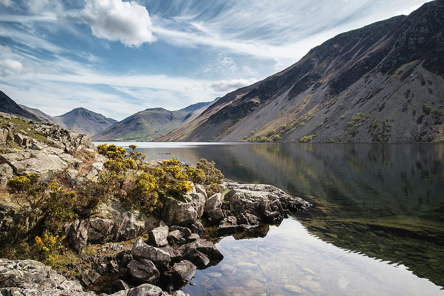 Colorful Lake District mountains landscape reflected in still la ...