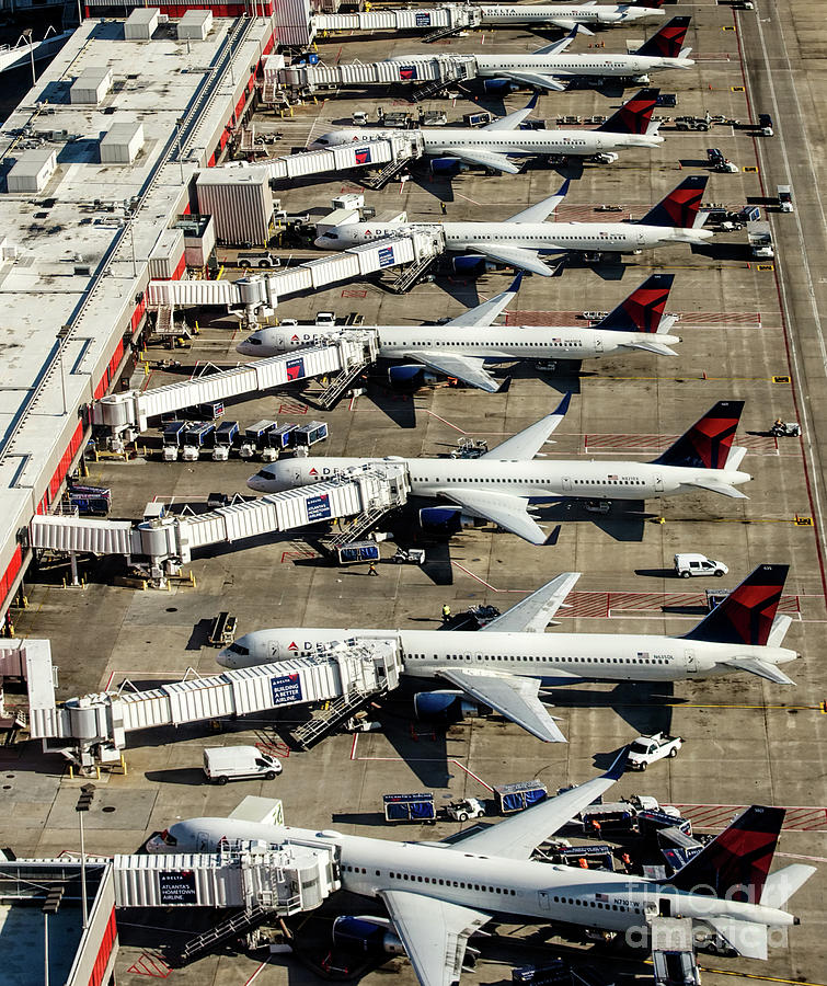 Delta Air Lines Jets at Hartsfield Jackson Atlanta Internation #3 Photograph by David Oppenheimer