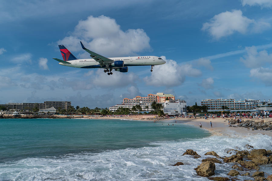 Delta Air Lines landing at St. Maarten #2 Photograph by David Gleeson