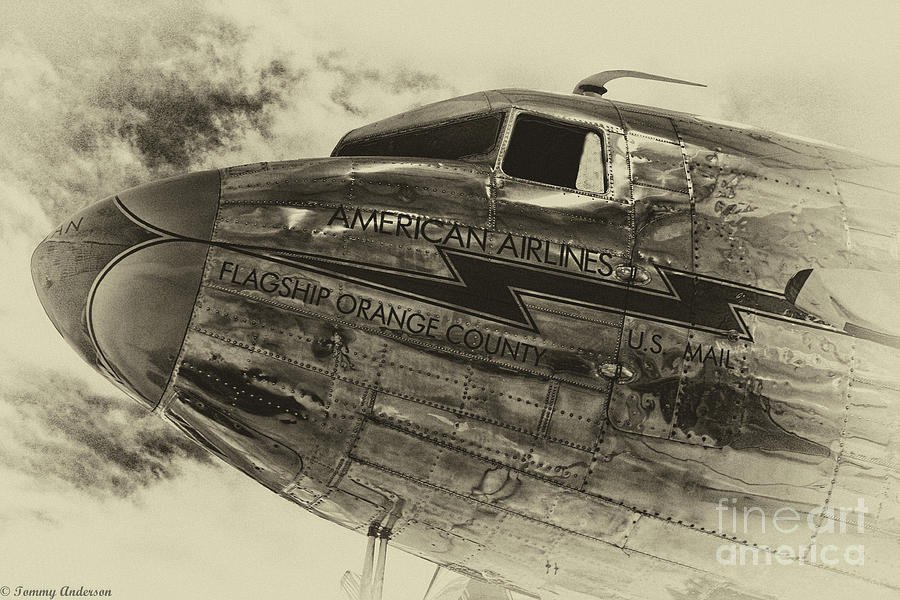 Douglas DC-3 #2 Photograph by Tommy Anderson