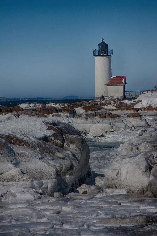 Frozen Annisquam lighthouse #2 Photograph by Jeff Folger