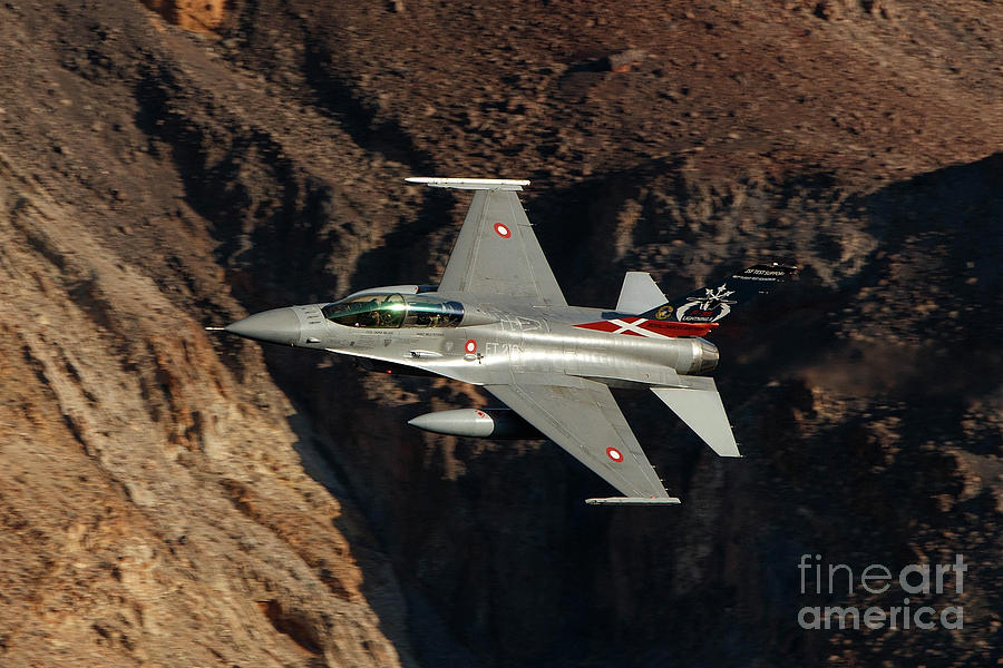 Death Valley National Park Photograph - General Dynamics F-16B Fighting Falcon ET-210 Royal Danish Air Force #2 by Jason O Watson