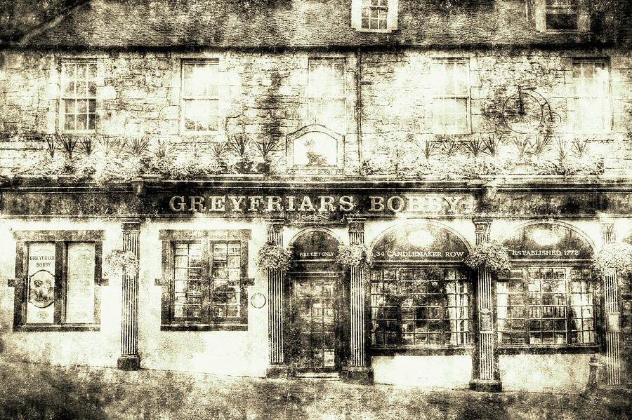 Greyfriars Bobby Pub Edinburgh Vintage #2 Photograph by David Pyatt