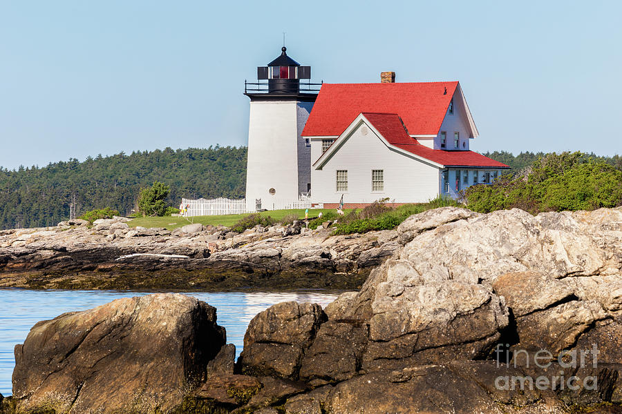 Hendricks Head Lighthouse Southport Island Maine #2 Photograph by Dawna Moore Photography