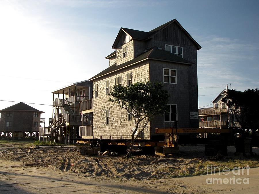 House move Photograph by Ben Schumin - Fine Art America