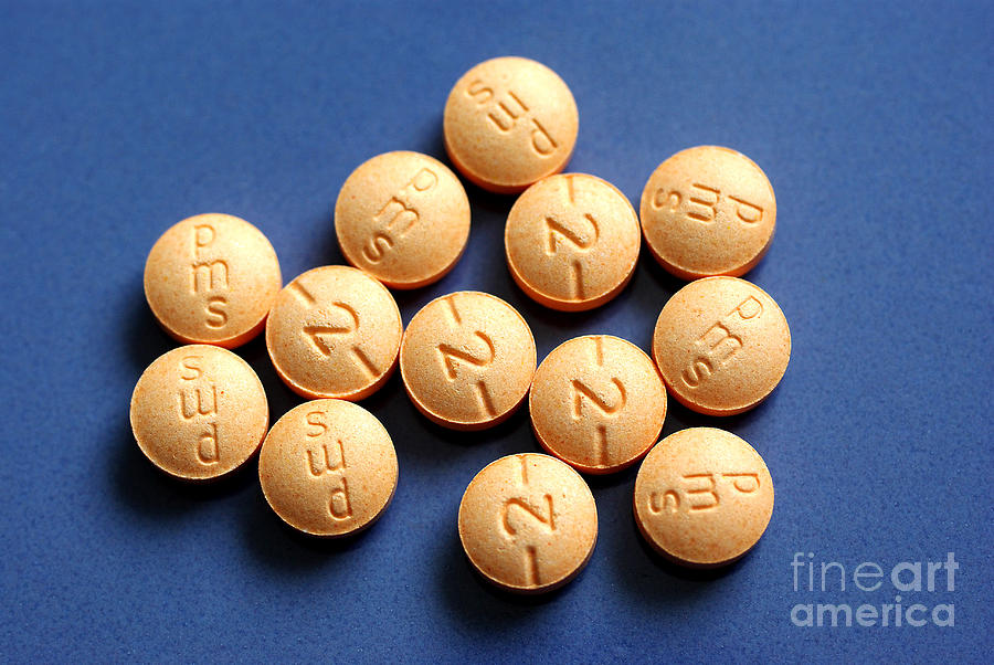 Hydromorphone 2 Mg Tablets #2 Photograph by Scimat