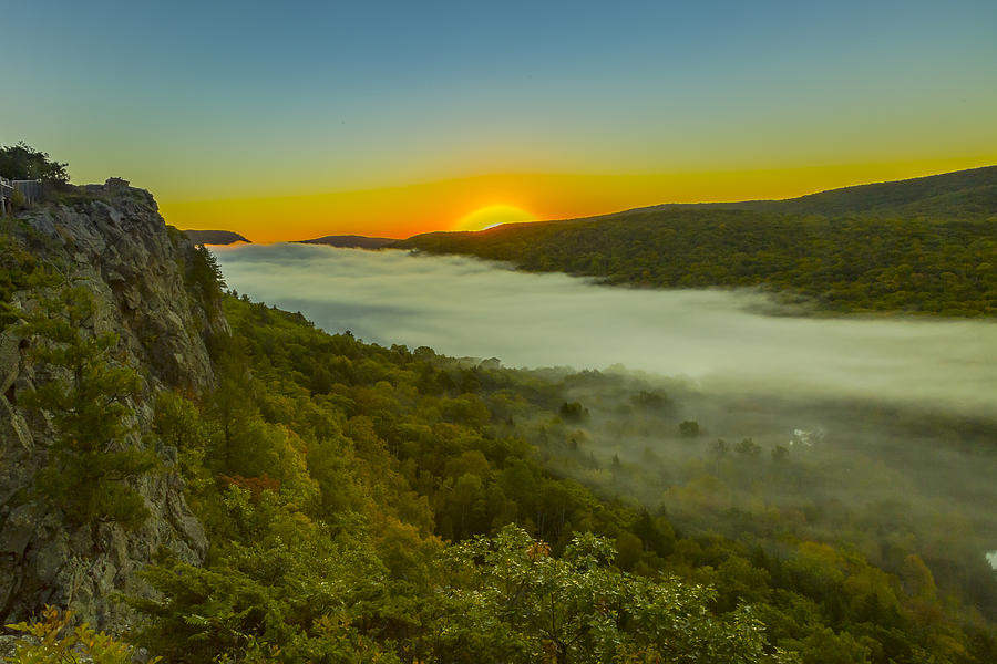 Up Movie Photograph - Lake of the Clouds Sunrise #3 by Jack R Perry