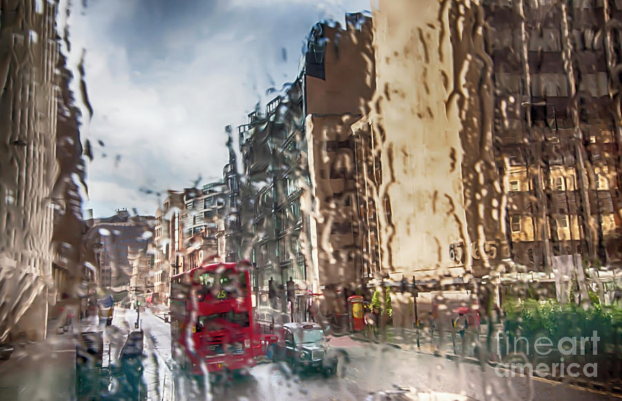 London in rain #2 Photograph by Ariadna De Raadt