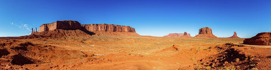 Monument Valley Photograph by Raul Rodriguez