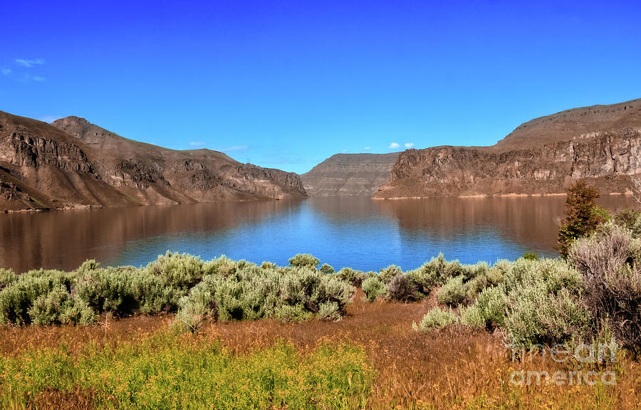 Owyhee Reservoir #2 Photograph by Robert Bales