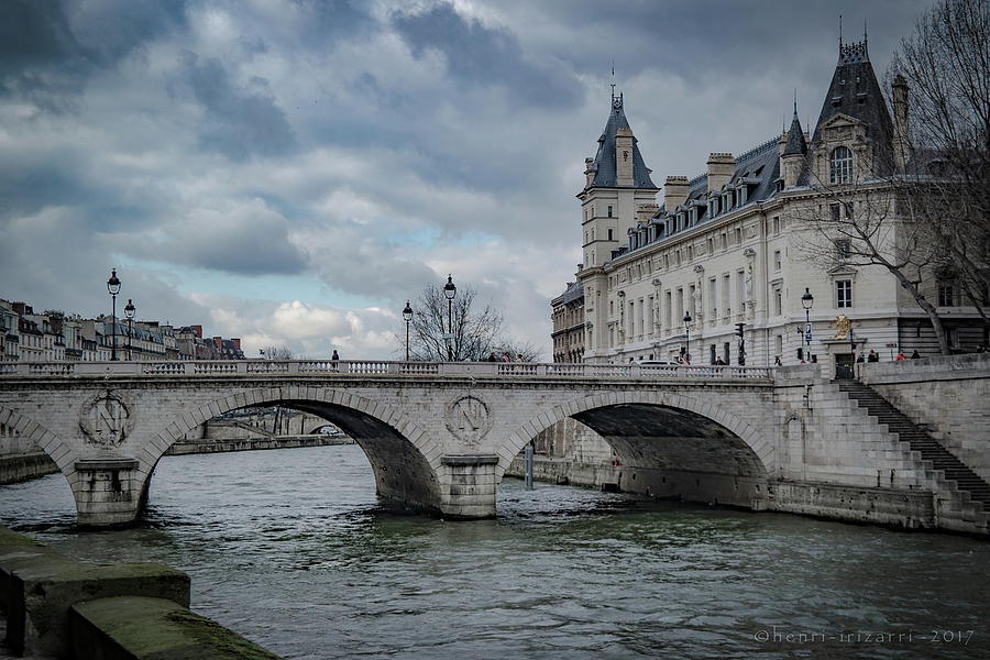 Pont Saint-Michel Paris #2 Photograph by Henri Irizarri