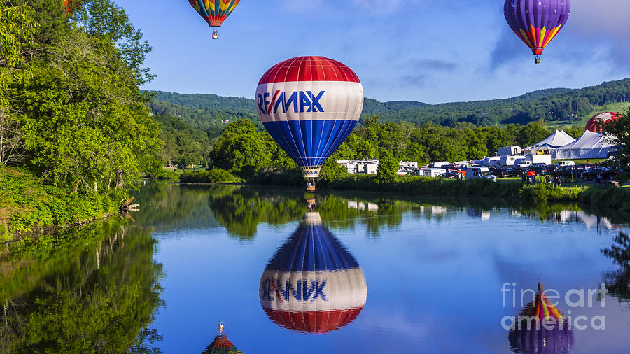 Quechee Balloon Festival #2 Photograph by New England Photography