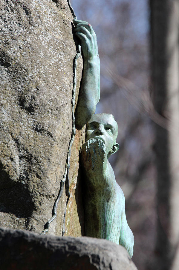 Sculpture Stony Brook New York #2 Photograph by Bob Savage