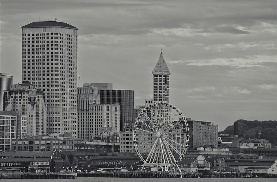 Seattle Skyline 21 Photograph by Cathy Anderson