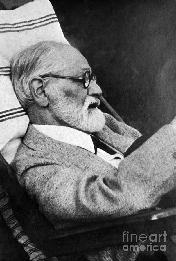 Sigmund Freud, Father Of Psychoanalysis #2 Photograph by Science Source