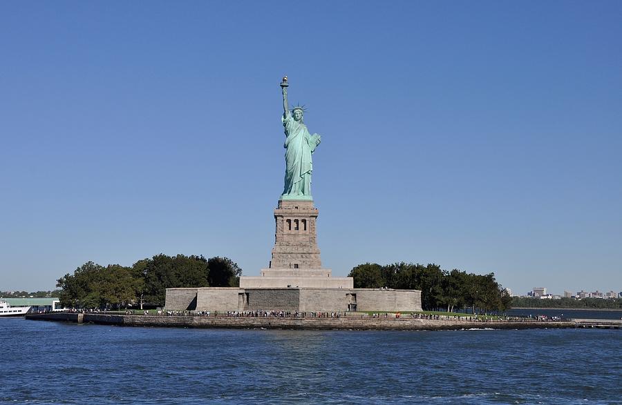 Statue Of Liberty Digital Art - Statue of Liberty #2 by Maye Loeser