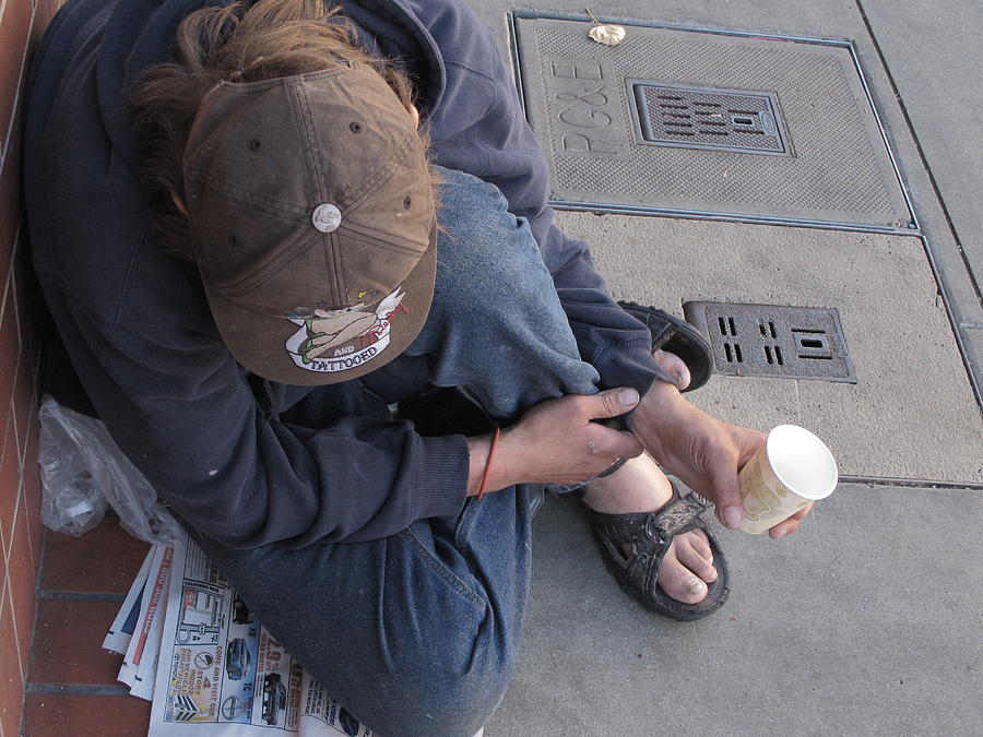 Homeless Photograph - Untitled #2 by Louis de la Torre