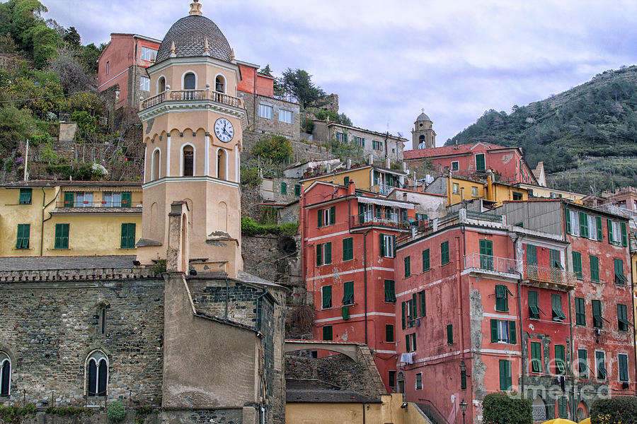 Vernazza, Cinque Terre Photograph by Patricia Hofmeester