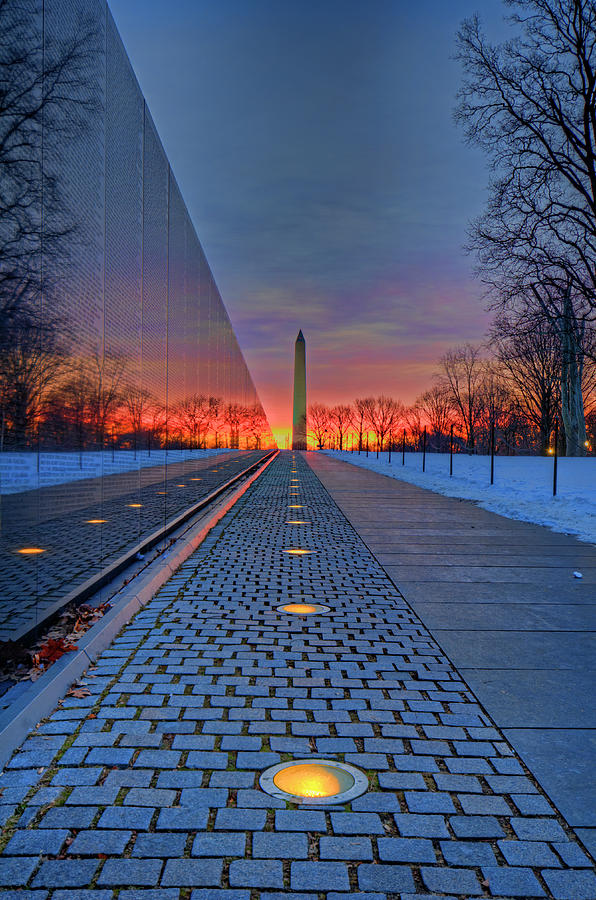 Vietnam Veterans Memorial sunrise Photograph by Craig Fildes - Pixels