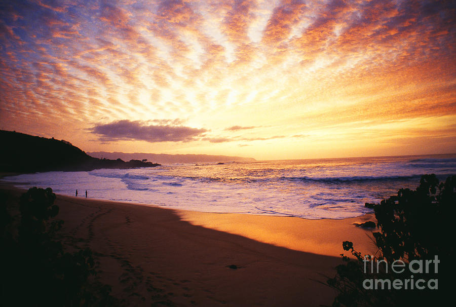 Waimea Bay Sunset #2 Photograph by Bob Abraham - Printscapes