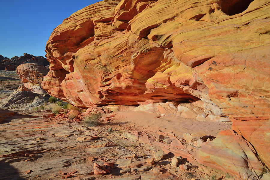 Walls of Color in Valley of Fire #2 Photograph by Ray Mathis
