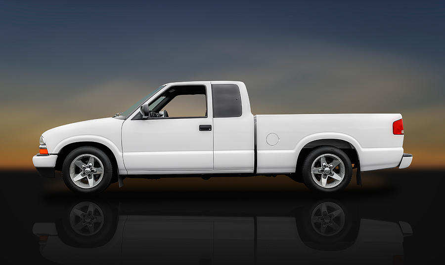 2003 Chevrolet S-10 Extended Cab Pickup Truck - Profile Photograph by Frank...