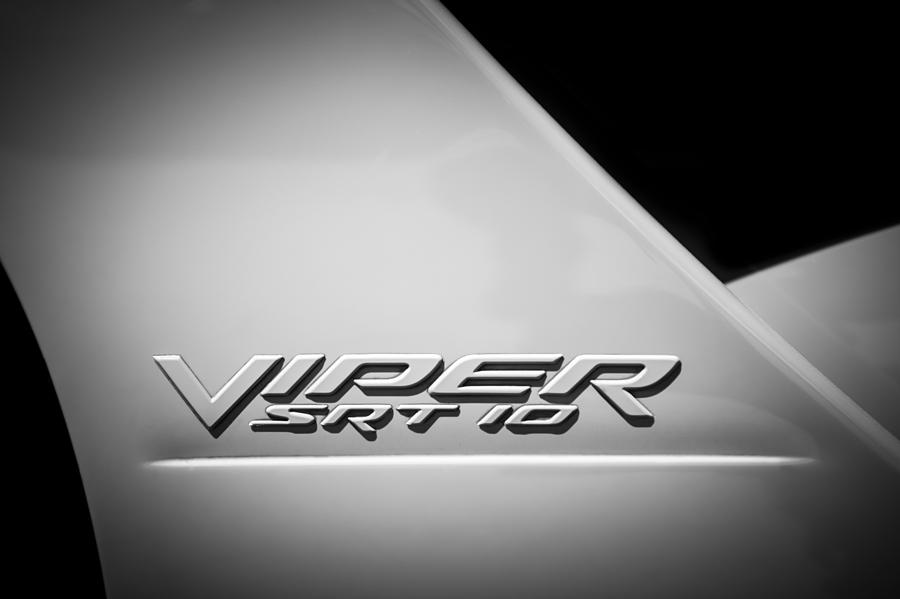 2006 Dodge Viper SRT 10 Emblem -0062bw Photograph by Jill Reger