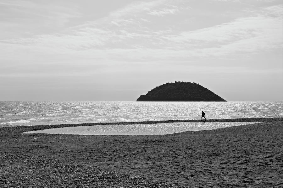 Beach Photograph - 2013 Mar Ligure #03 by Roberto Ferrero