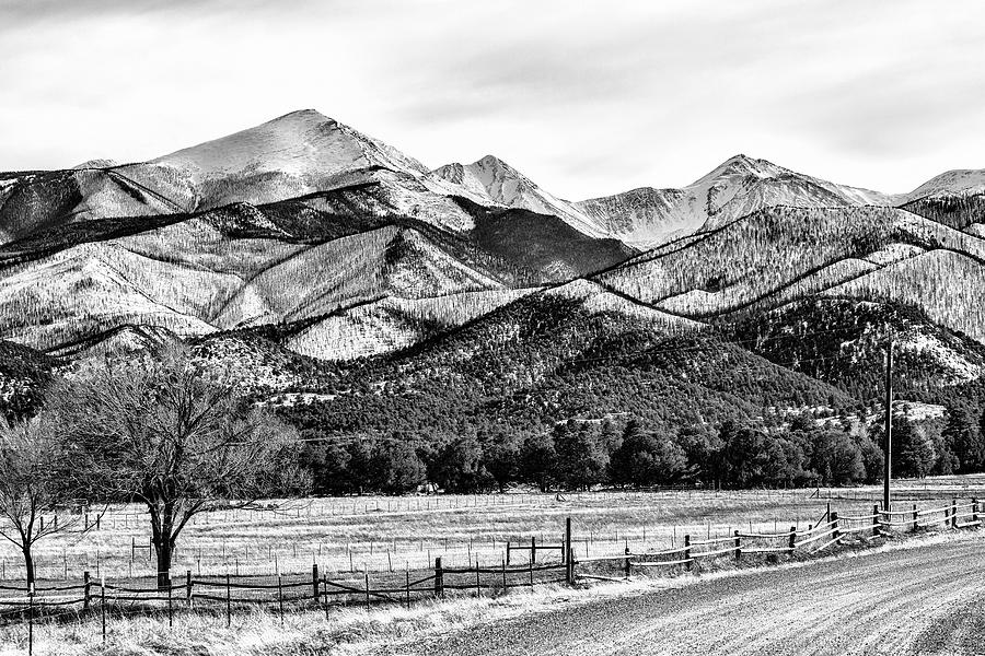 201702180-002K Road to mountains 2x3 Photograph by Alan Tonnesen