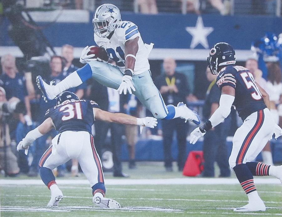 #21 Ezekiel Elliott Running Back Dallas Cowboys Photograph By Donna ...