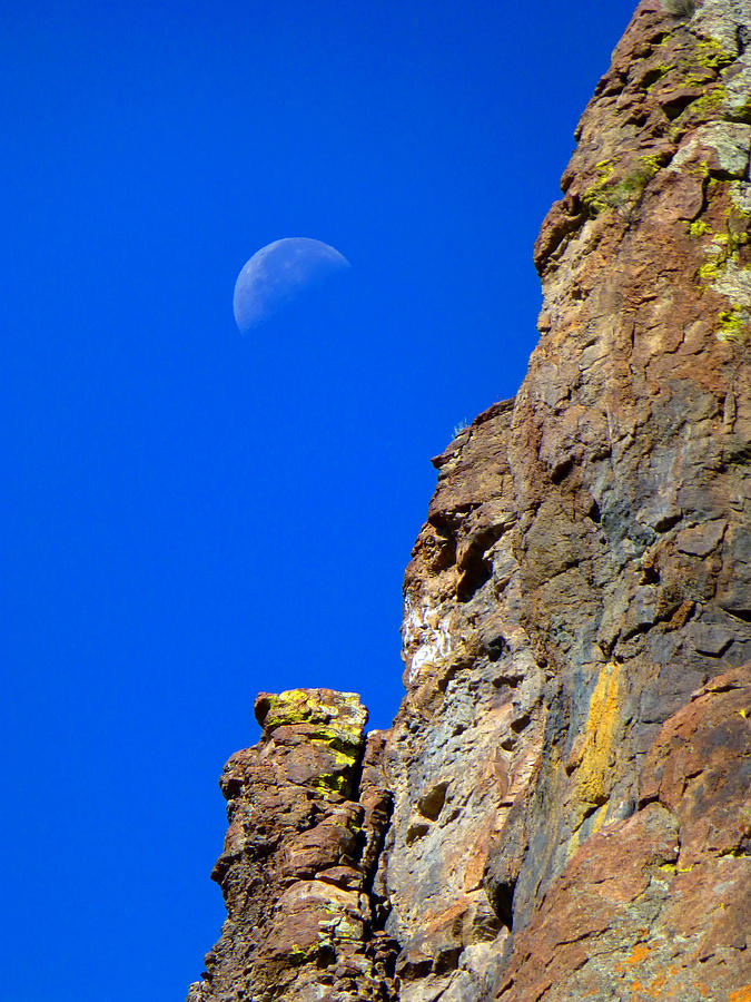 211132 Moon and Cliffs Photograph by Ed Cooper Photography