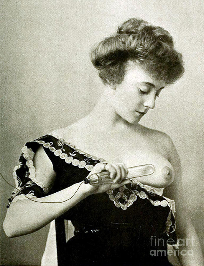 Electro-therapeutics, 1910 #23 Photograph by Science Source