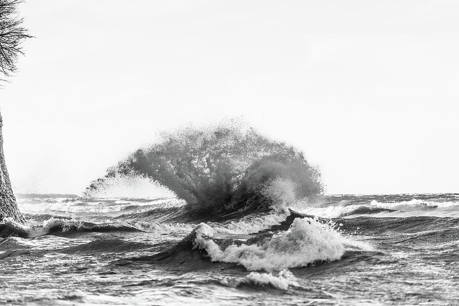 Lake Erie Waves #25 Photograph by Dave Niedbala