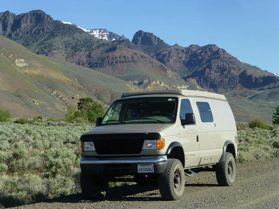 2DA5944-DC Our Sportsmobile at Steens Mountain Photograph by Ed Cooper Photography