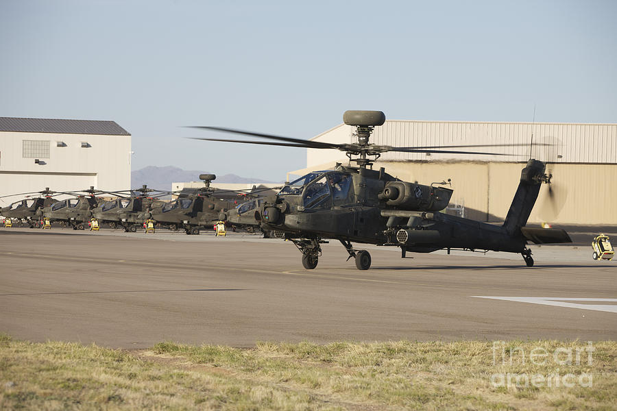 Ah-64d Apache Longbow Taxiing #3 Photograph by Terry Moore