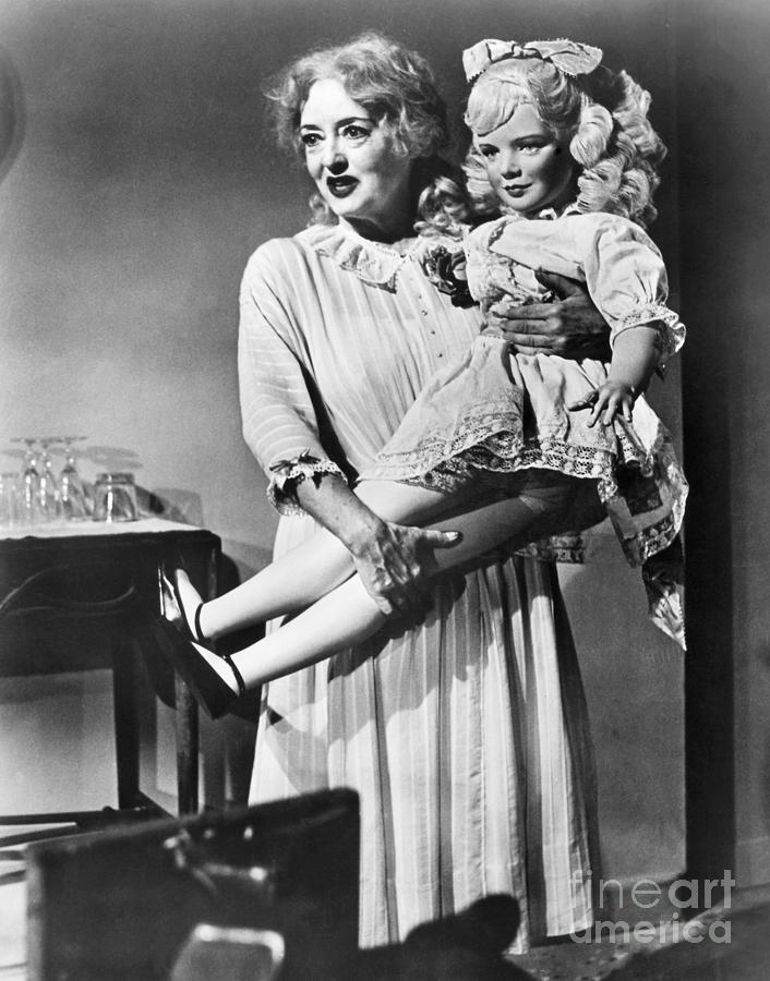 BETTE DAVIS - Whatever Happened to Baby Jane Photograph by Granger