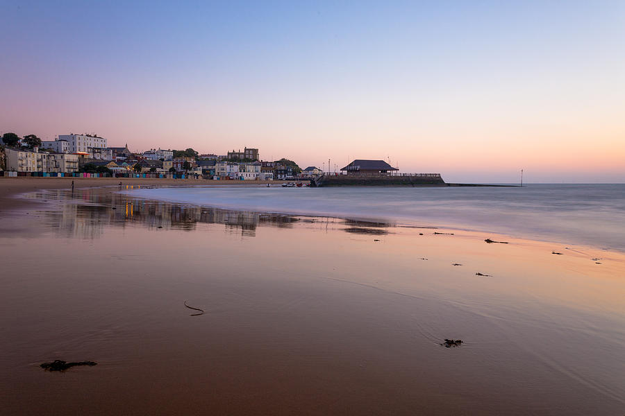 Broadstairs Sunrise Photograph by Ian Hufton - Fine Art America