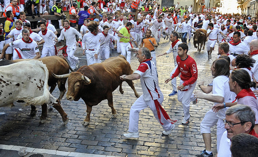 People Photograph - Bull Run 10 by Rafa Rivas