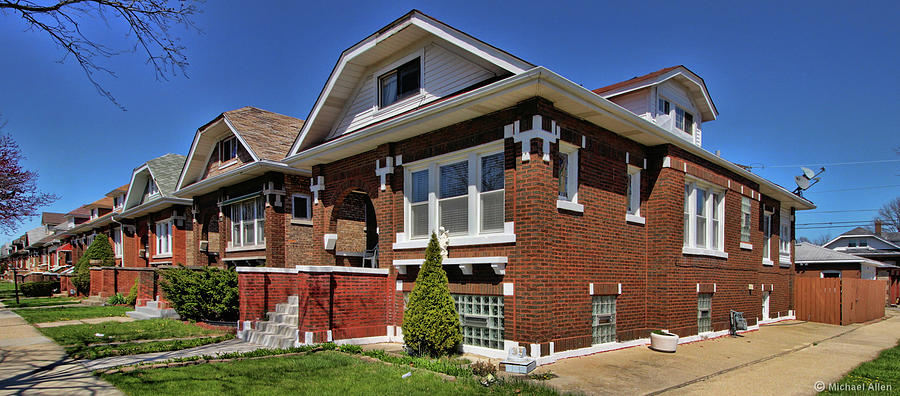 Classic Chicago Bungalow Photograph by Michael Allen - Fine Art America