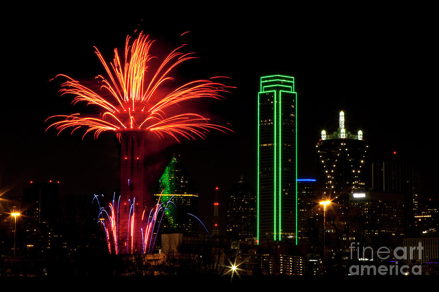 Dallas Texas - Fireworks #3 Photograph by Anthony Totah