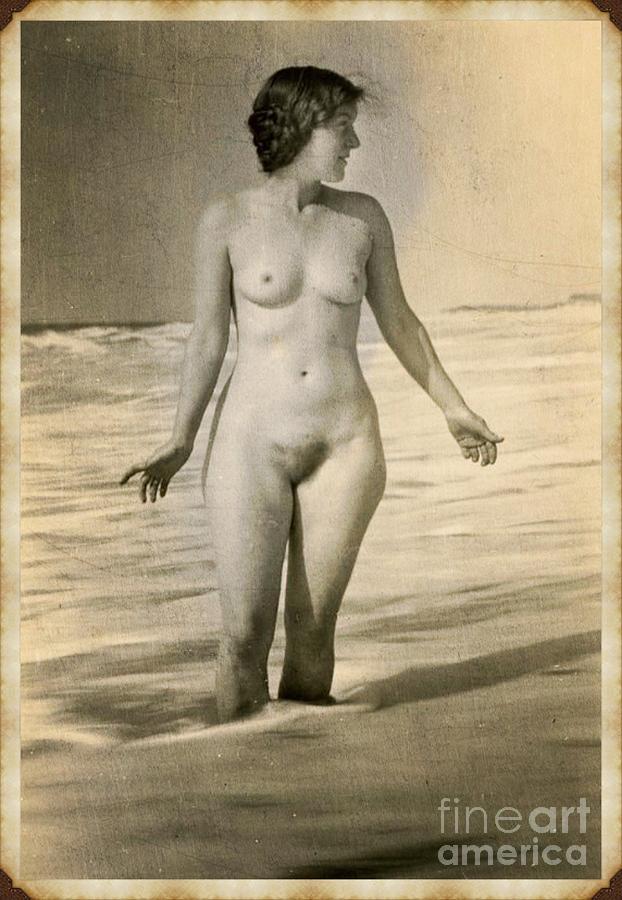 Vintage Nude Photos