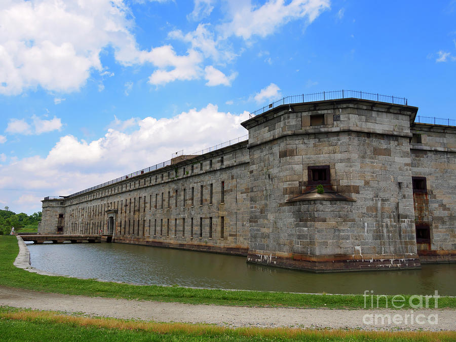 Fort Delaware Photograph - Fort Delaware on Pea Patch Island Delaware #3 by Louise Heusinkveld