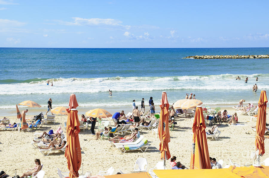 Frishman Beach, Tel Aviv Photograph By Ilan Rosen - Fine Art America