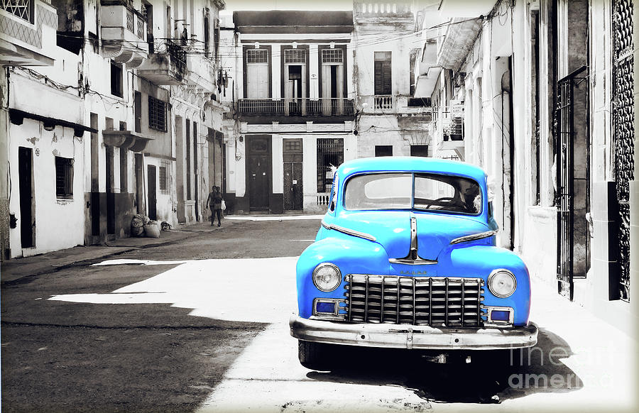 Classic Cuba - Classic Car - Select Photograph by Chris Andruskiewicz